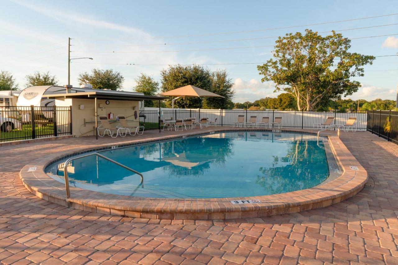 Central Park Rv Resort Haines City Exterior photo
